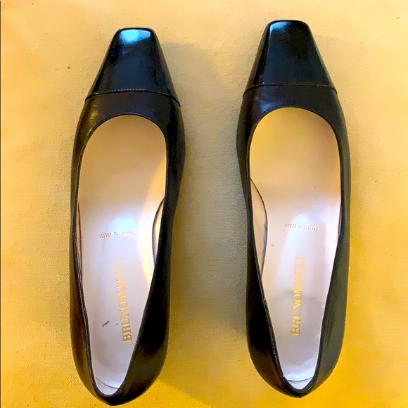 Shoes - Picture 1 of 6